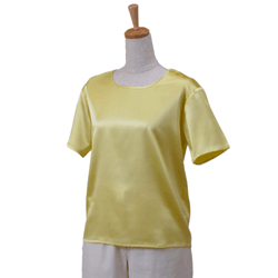 のびのびシルクサテンTシャツ
